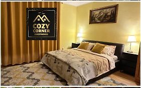 Cozy Corner Guesthouse - Casa Centrul Civic si parcare